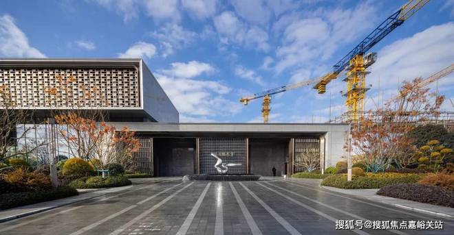 『』上海新华·星耀东方售楼处：双轨环伺5站即达上海南站(图3)