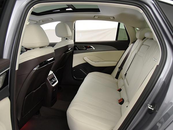 红旗H5最新落地价及最新车型配置介绍(图6)