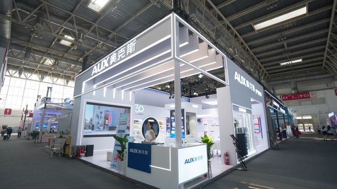 奥克斯中央空调亮相2024中国供热展超低温空气源热泵暖享抢眼