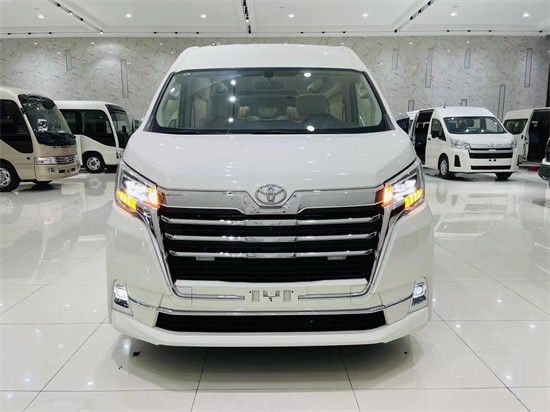 国六排放标准2023款丰田海狮展厅现车