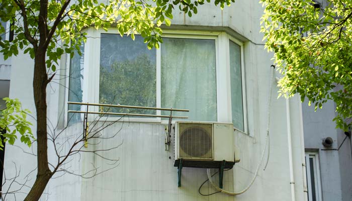 空调室内机怎样拆开清洗空调室内机清洗方法(图3)