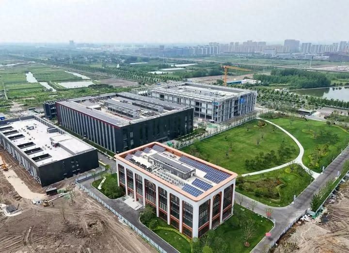 新地标里看未来(图1)