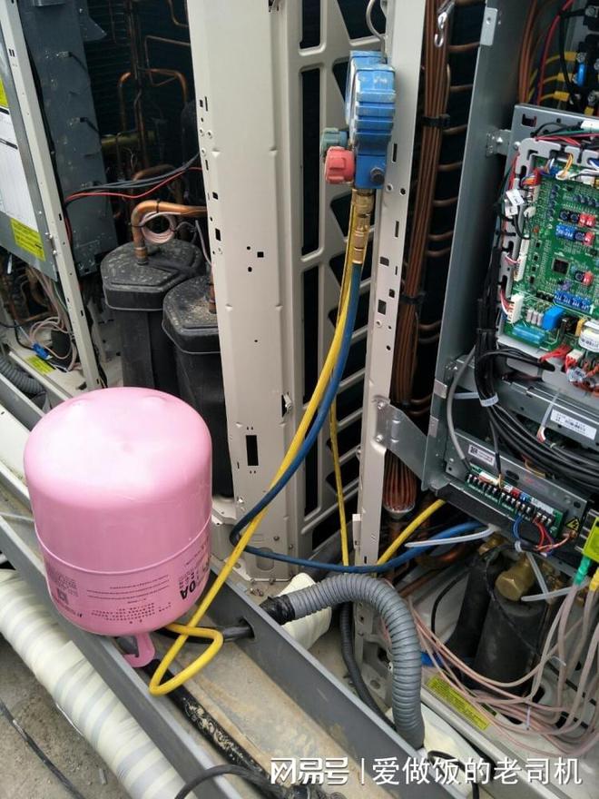 龙华区空调维修观澜空调移机安装加氟清洗拆装回收(图2)