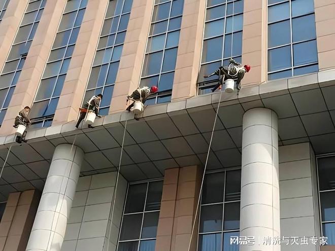 深圳写字楼清洗外墙(图2)