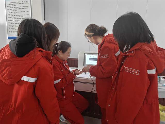 中国石油辽河油田特油公司:志愿服务“青”先行(图1)