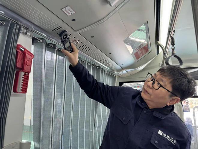 天气逐步变热但您一定能坐上凉爽的公交车原因是……(图7)