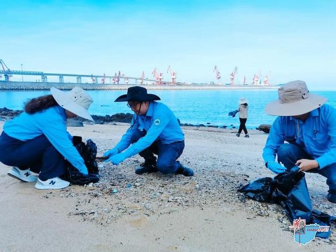 金海浆纸开展世界环境日海滩垃圾清理活动(图1)