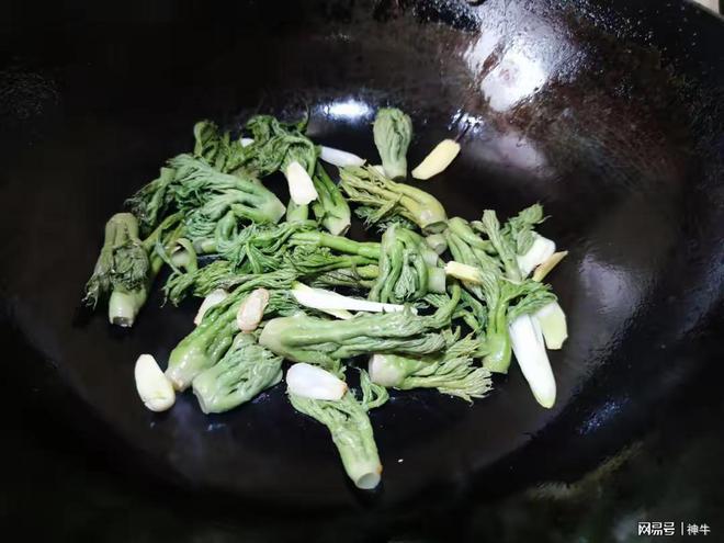 不是迷信！明日谷雨老传统讲究：1要踩、2不留、3要吃、4不洗(图4)