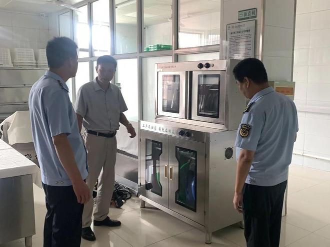 滨城区市中监管所暑假校园食品安全监管“放假不放松”(图2)