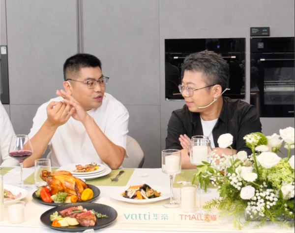 华帝携重磅产品直播与天猫的碰撞让人感慨“家电清洁真容易”！