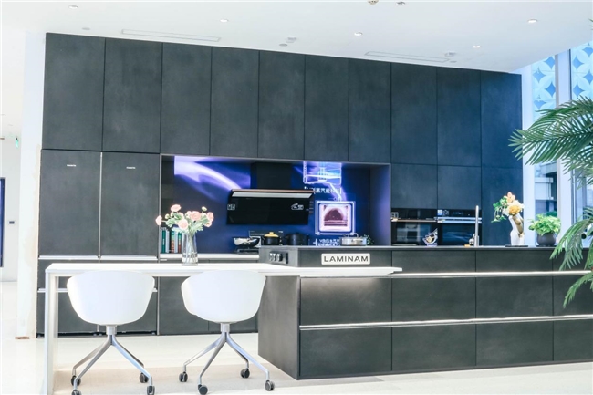 从0到6亿！三翼鸟上海体验中心成长记