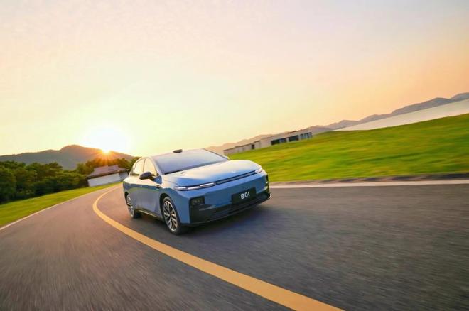 养一辆12万的油车与12万的电车5年的花费成本差距有多大？干货(图9)