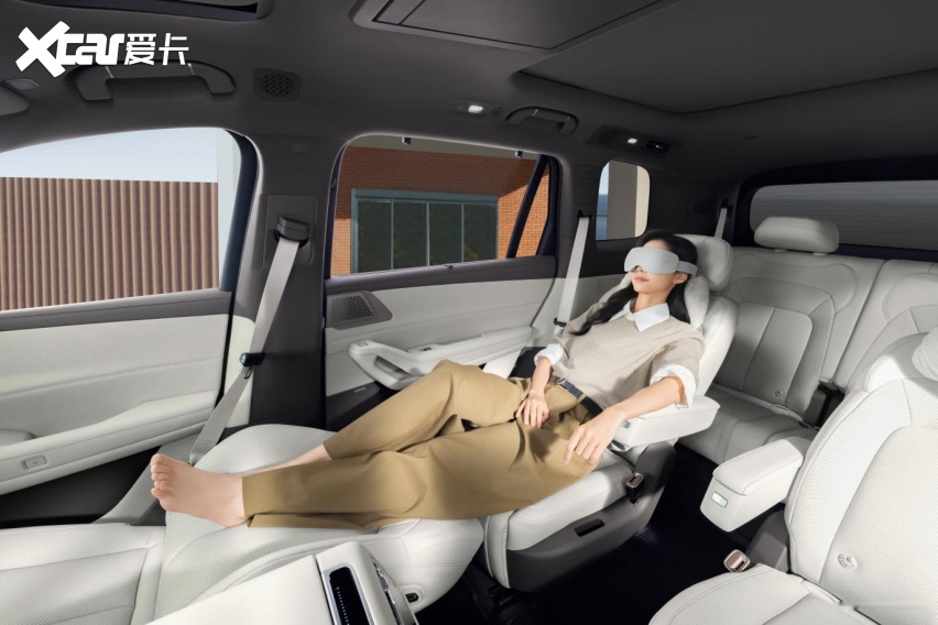 新车｜大六座安全豪华SUV腾势N8L开启预售(图8)