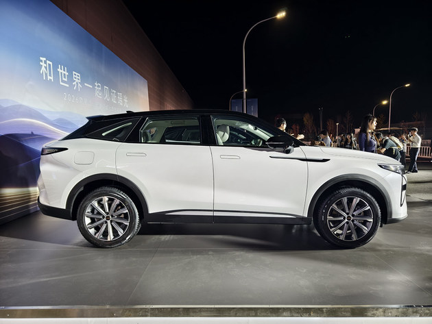 星途瑶光C-DM寰球版上市超级置换价1299-1799万(图3)