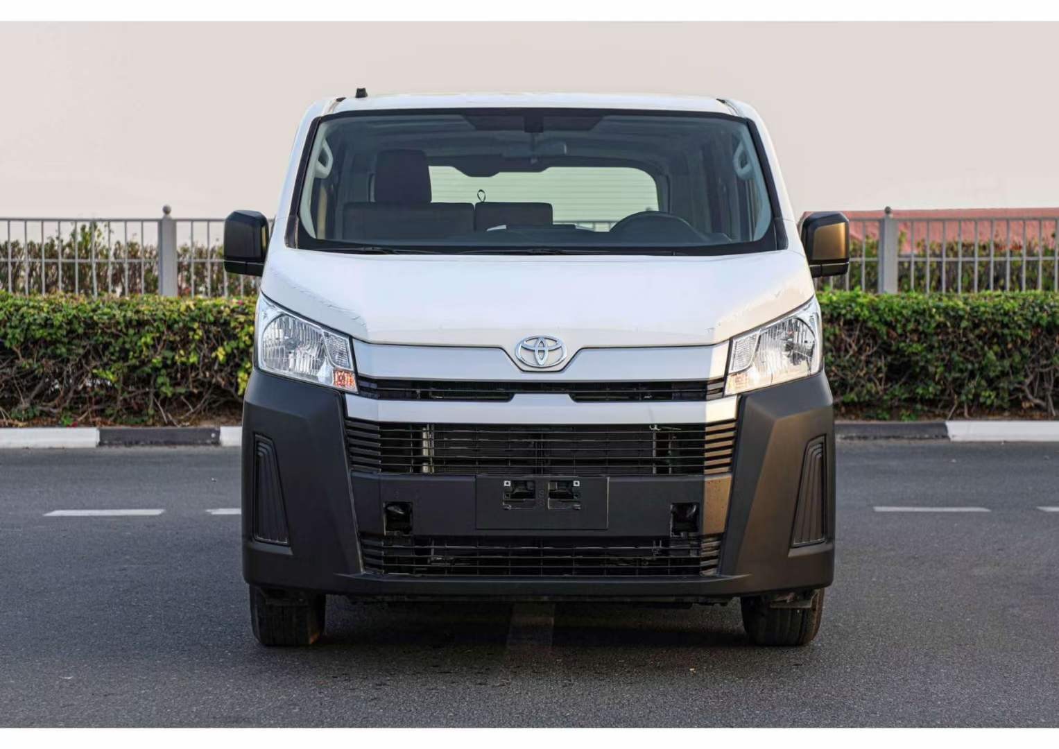 2024款进口丰田海狮商务海狮MPV价格