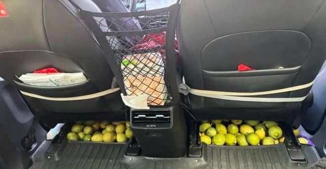 根治车内异味老司机坦言：冬季开窗加洗车就够了(图2)