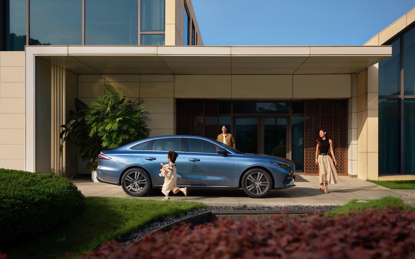 从购车到养车全周期688万元起的吉利银河星耀6帮你省到家(图5)