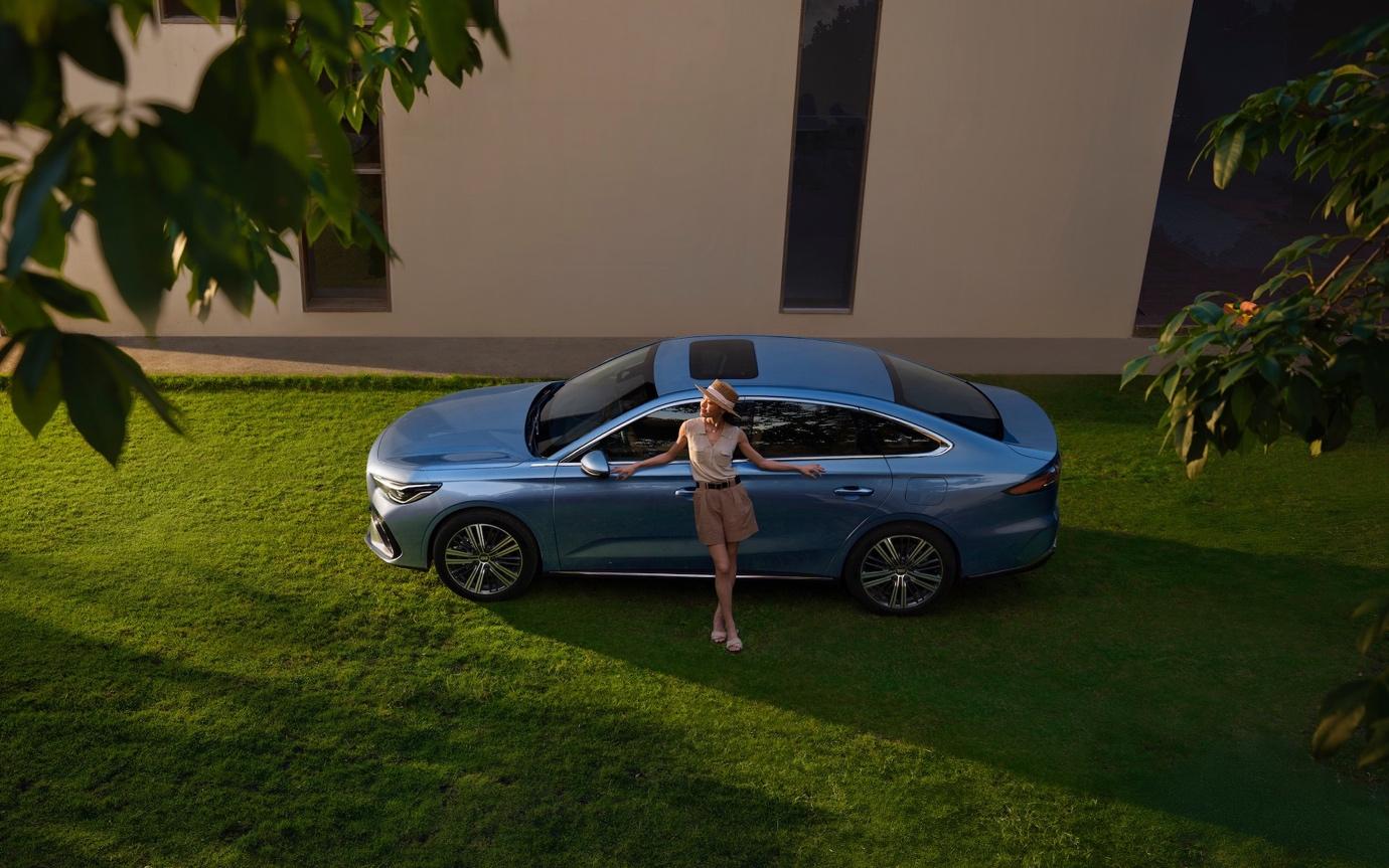 从购车到养车全周期688万元起的吉利银河星耀6帮你省到家(图20)