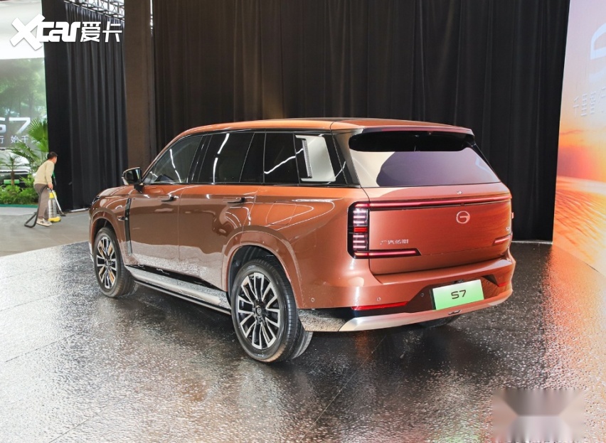 2025家庭用车与推荐：聚焦全场景需求这款车型成家庭首选(图3)