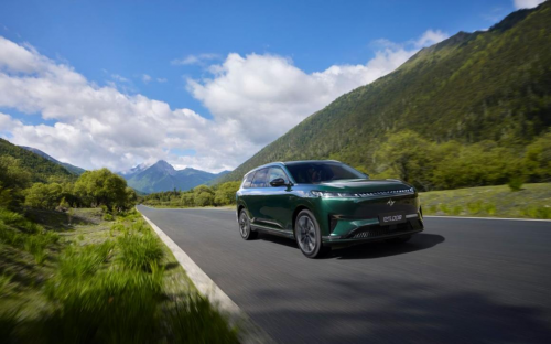 20万级家用SUV“全能王”找到了！2026款东风奕派eπ008空间、安全、性价比全