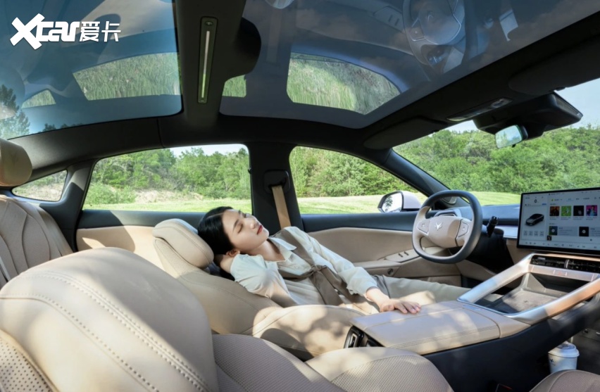 极狐汽车跨越3000公里的信任极狐阿尔法S5交付墨玉(图2)