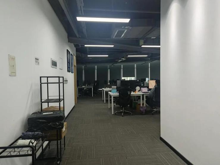 2026年国补继续！购车补贴2万封顶；又一中资半导体企业被强制出售股权；广汽多名高管被带走反腐风暴席卷整车、合资、零部件全链条(图1)