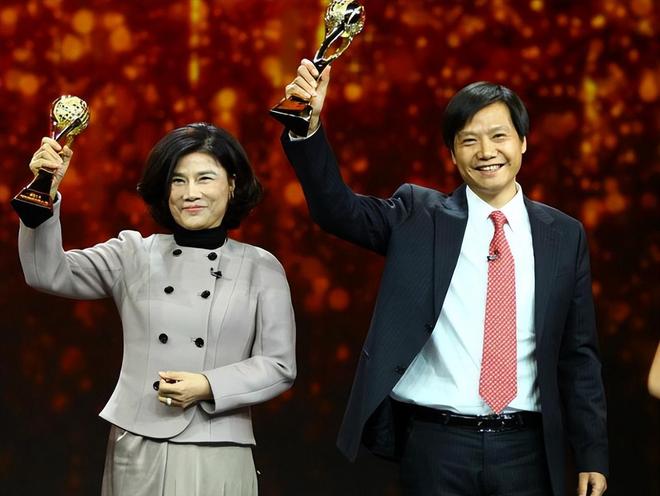 十亿赌约12年后董明珠再破天花板让雷军和整个商界沉默了(图14)