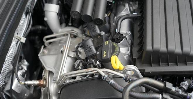 二手车维保记录3大暗语！轻松看懂油液易损件保养真相(图2)