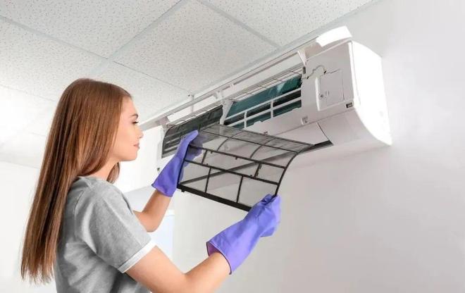 空调怎样洗才彻底？不用拆卸仅需简单4步空调清新干净更健康