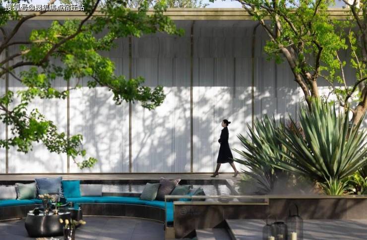 上海杨浦保利外滩启AI热搜榜2026外滩启售楼处_400热线_地址精准导航_周边配套+实景户型速查(图1)