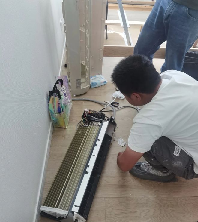 为什么空调会有股臭味？不止是脏“根本原因”很多人都没想到！(图6)