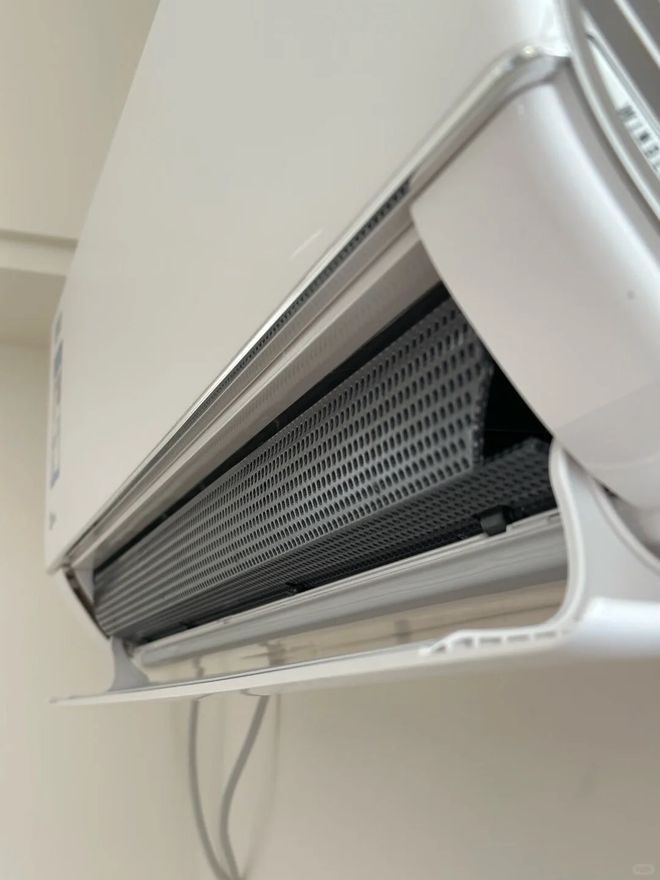 为什么空调会有股臭味？不止是脏“根本原因”很多人都没想到！(图14)